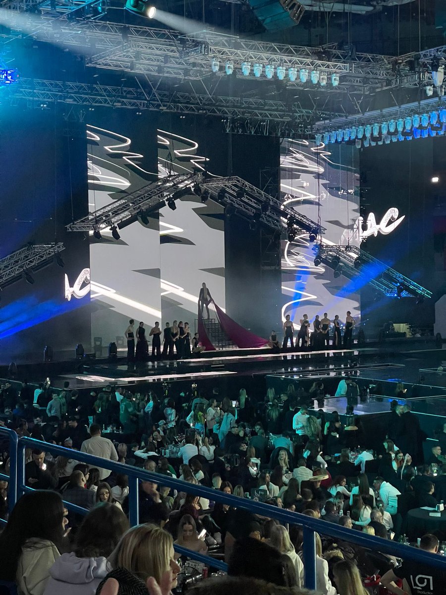 goldenrabbit25's tweet image. STIZE! #mac2023