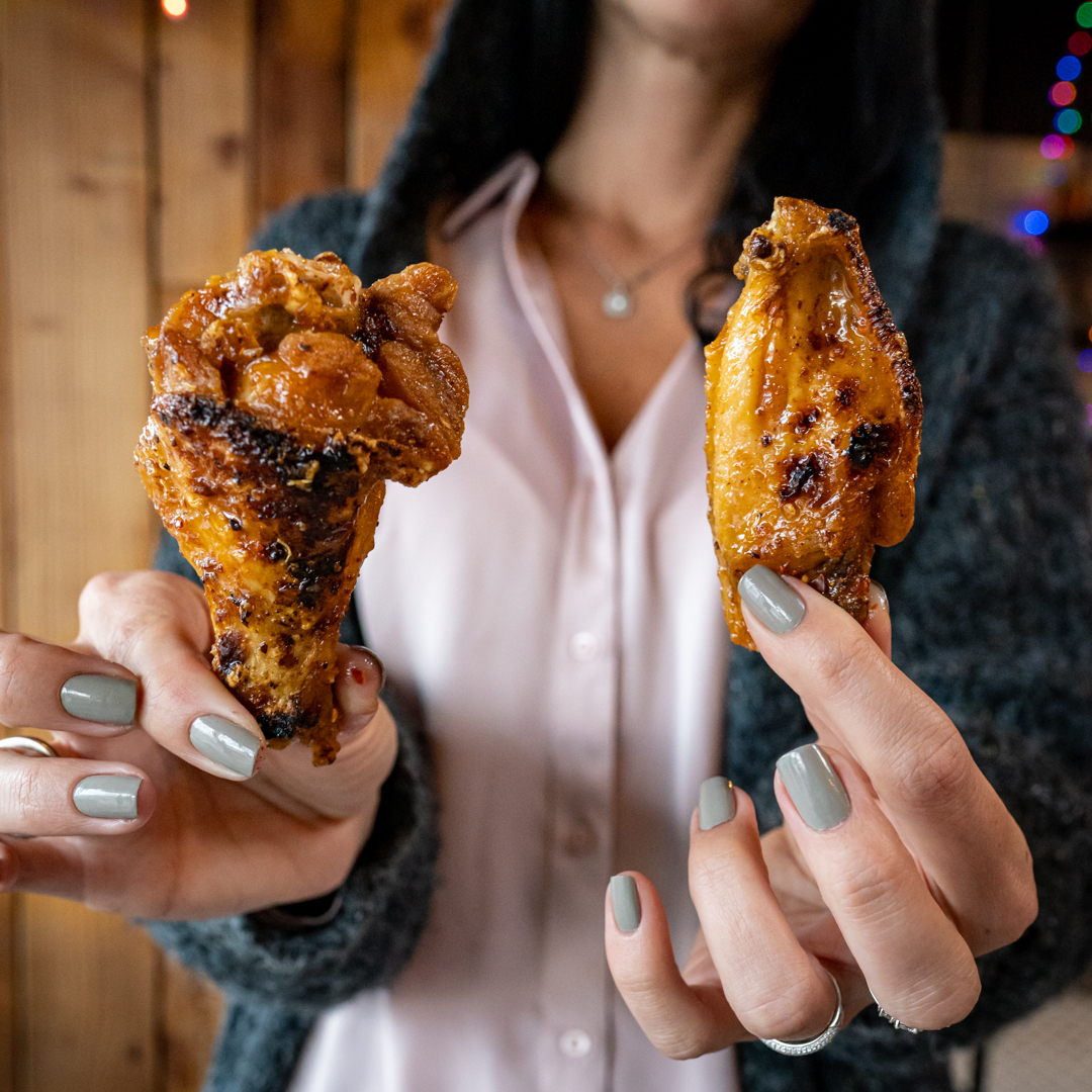 fortinapizza's tweet photo. Fortina wood-fired wings drop this Friday, 1/27, and we wanna know... drums or flats? https://t.co/4RCXsqwM6Z