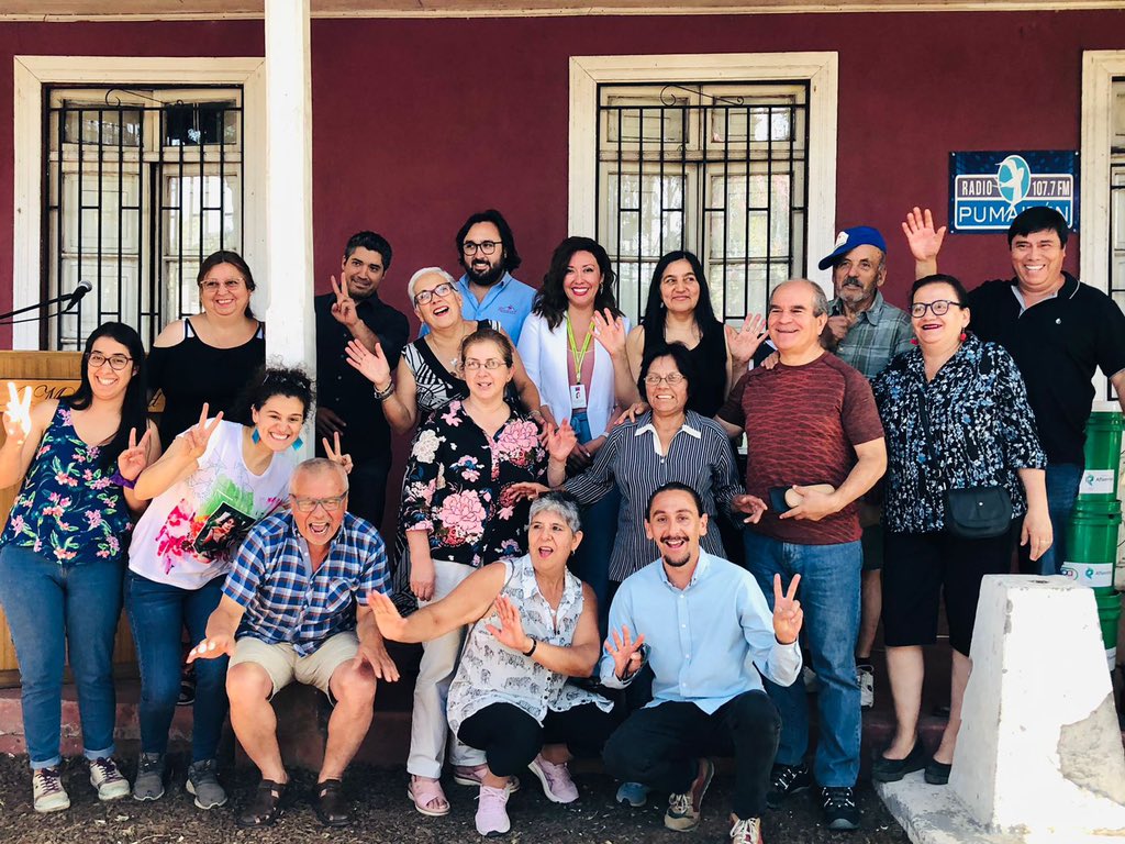 MMAmaule's tweet photo. #MMAInforma 
Nuestra Seremi M.A, Daniela de La Jara, encabezó junto al Alcalde de Romeral, Carlos Vergara la ceremonia de cierre #FPA: “Formación de Dirigentes Ambientalmente Responsables”, que fue ejecutado por la Fundación Afluentes en las comunas de #Romeral y #Curicó https://t.co/3hO7D0aUyN