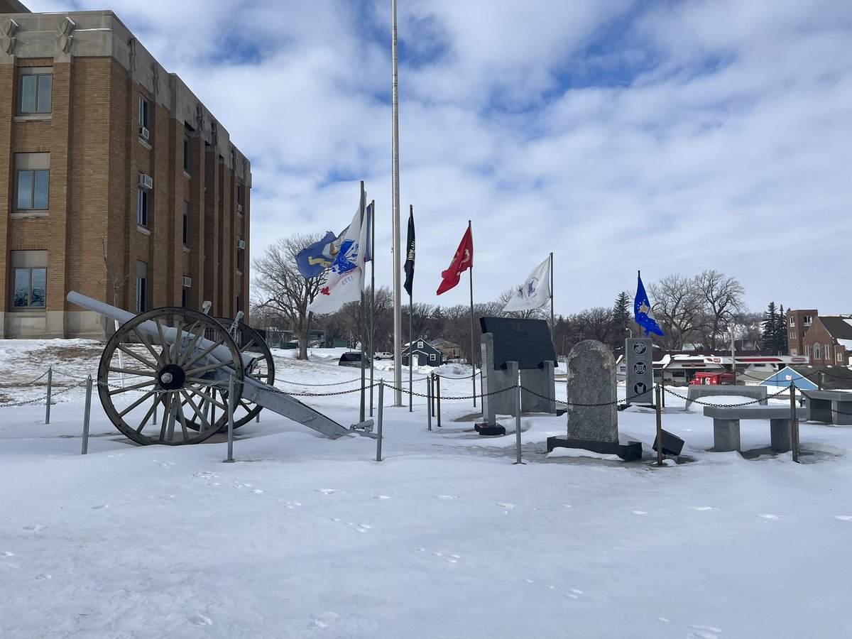 Haksgaard's tweet photo. Town #21 on our rural lawyer tour of South Dakota was Wessington Springs, population 956. This was a lovely town to visit. County seat, a cannon on display, a really cool old post office, and an awesome lunch spot. https://t.co/N2NcodpkQI