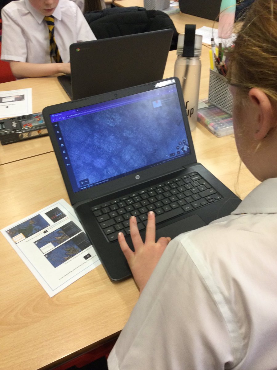 HBJSCH63's tweet photo. 5S used their computing and geographical skills to navigate Google Earth. We looked at physical and human features of different peninsulas (Wirral and Attica) and used Google features to highlight key places.📍🌍 #HBJSGeography #HBJSComputing #HBJSYear5 https://t.co/CUsysWQhb5