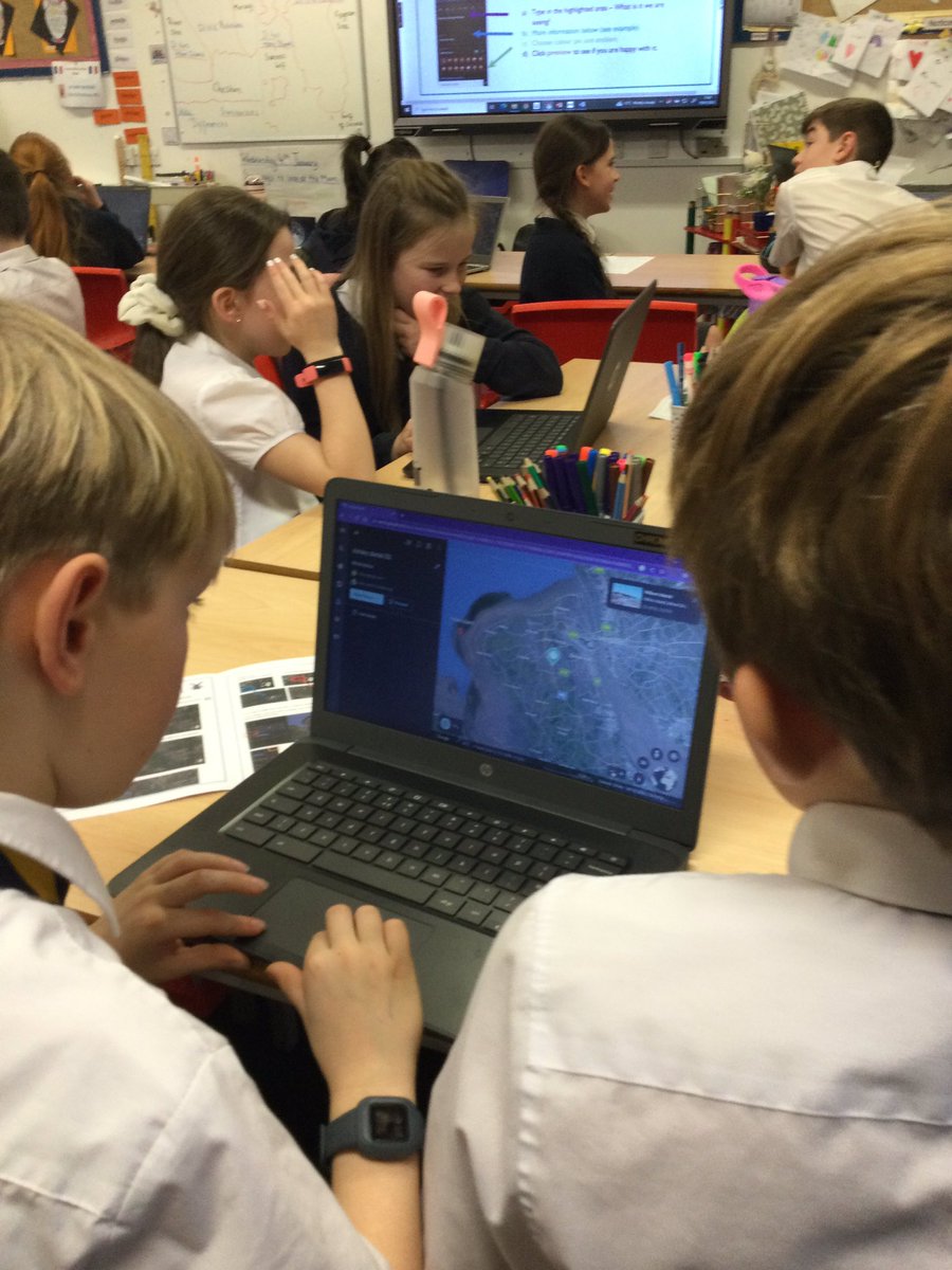 HBJSCH63's tweet photo. 5S used their computing and geographical skills to navigate Google Earth. We looked at physical and human features of different peninsulas (Wirral and Attica) and used Google features to highlight key places.📍🌍 #HBJSGeography #HBJSComputing #HBJSYear5 https://t.co/CUsysWQhb5