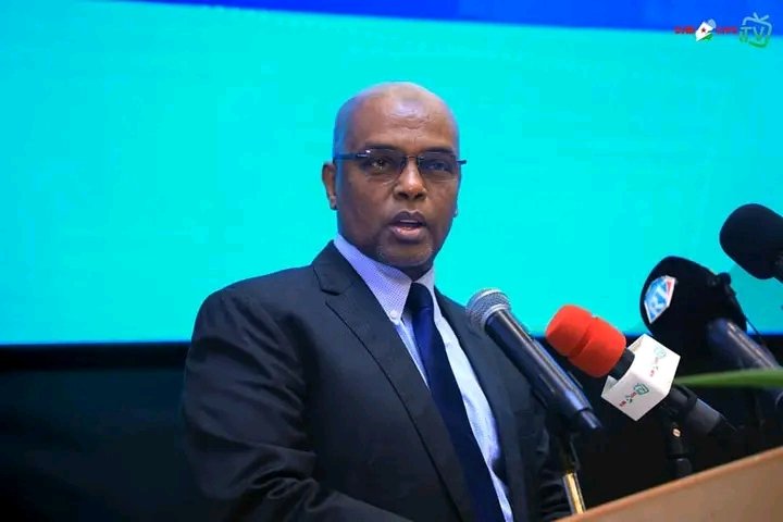 AskaArrey1's tweet photo. #Djibouti 🇩🇯 #Kempeski Celebration de la journée internationale des Douanes par le Ministre du #Budget son excellence #Isman #Ibrahim #Robleh https://t.co/LgEqMXYrtg