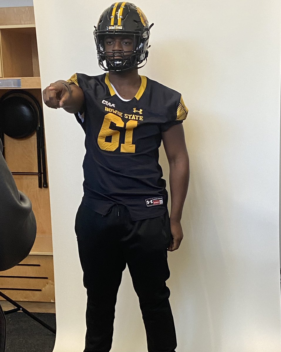 After a great visit, I’m EXTREMELY BLESSED to announce that I’ve received my first offer from Bowie State University 🙏🏾🙏🏾🦍<a href="/CoachKJack/">Kyle Jackson</a> <a href="/BryonSofinowski/">Bryon Sofinowski</a> 
#GODISGOATEDD
