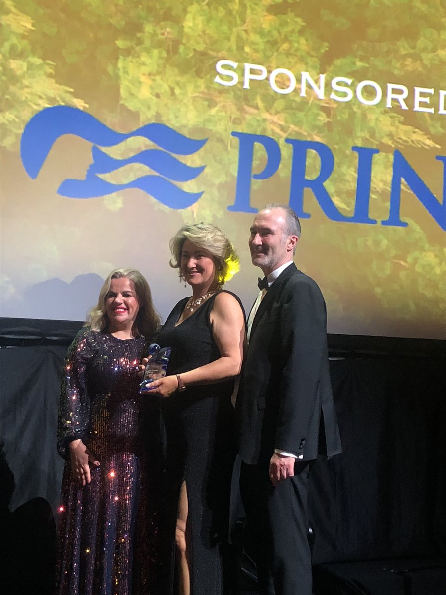 ITAATweets's tweet photo. Industry Service Provider Category - Sponsored by @PrincessCruises
Technology Provider of the Year: @AmadeusITGroup #IrishTravelAwards @PrincessUKSales https://t.co/sakBzPyFFH