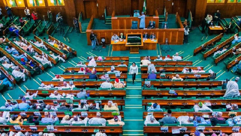 SaharaReporters's tweet photo. National Assembly Asks Nigerian Universities Commission To Suspend Academic Activities To Allow Students Vote In Elections | Sahara Reporters https://t.co/11ZWvk7OZ8 https://t.co/NGeTxti1kz