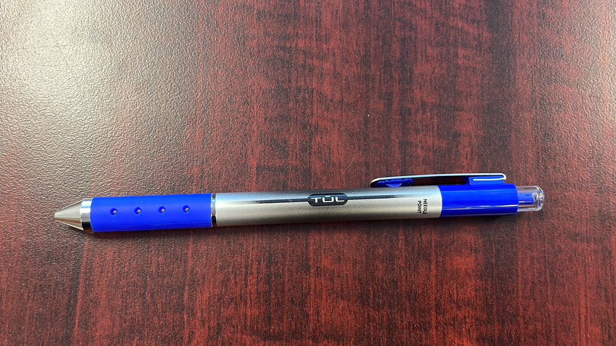 AllisonMMays's tweet photo. @CaseyMattox_ This survey is bogus without including this pen. https://t.co/KRRugH5776
