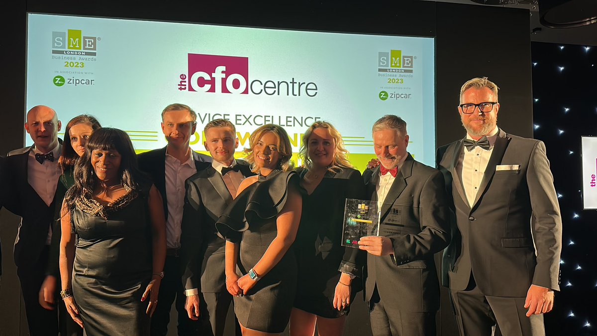 Taking home the Gold Award for the @thecfocentreuk Service Excellence Category is HRV Group! #SMELondon