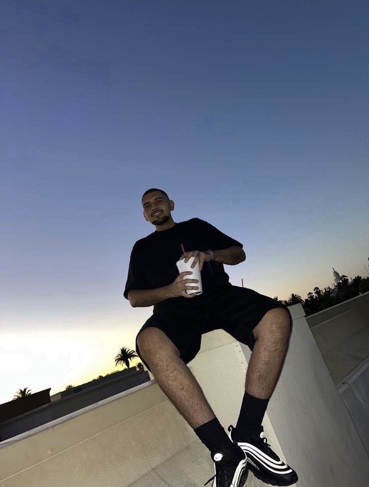 Zayydoitbetta's tweet photo. 6’4 On a good day 😌 https://t.co/p41Smu6HnG