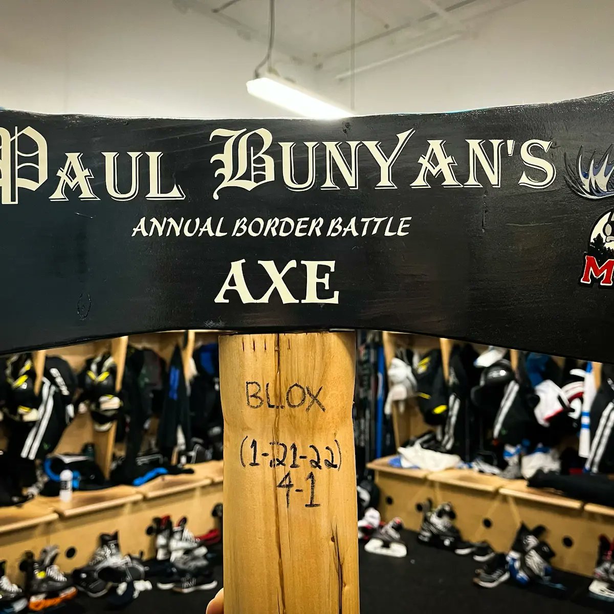 The_DanKShow's tweet image. The @MnBlueOxUSPHL won the first ever #BattleForTheAxe, but will they be able to turn that into two straight? Will the @MNMooseHockey go #AntlersUp? Tomorrow night the Blue Ox look to defend the trophy against the visiting Bro Bronasson and his fightin' Moose. @USPHL