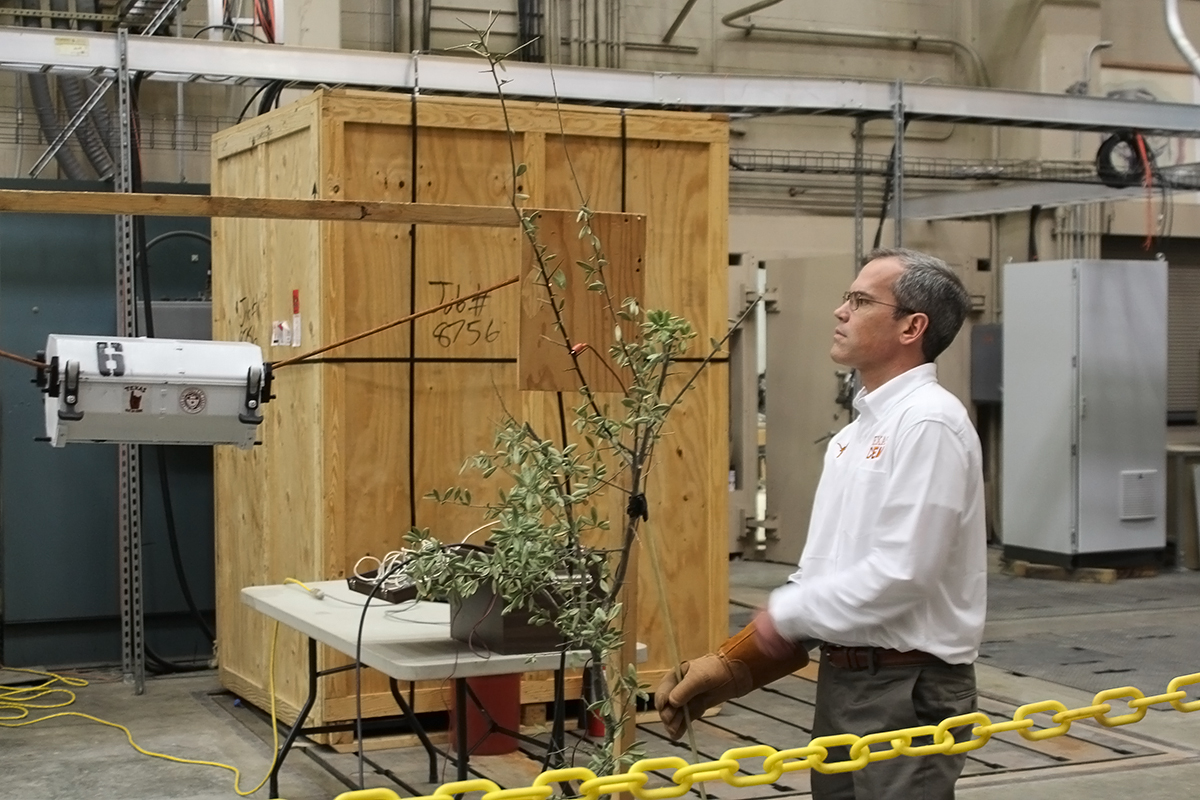 Happy 50th anniversary to <a href="/cemechanics/">UT-Center for Electromechanics</a>! The research center focused on power and energy celebrated its semicentennial this week and showed off some of its most exciting work, including a hydrogen-powered drone and a sensor that can detect grid vulnerability. 📷: Roel Pena