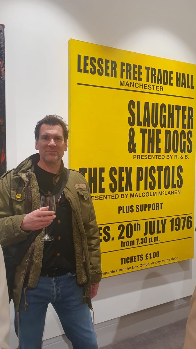 kick_doors's tweet photo. Punk Rock in Bank! Preview night of #RayRossi's Art exhibition at @redeightgallery Impromptu set from #slaughterandthedogs #originallineup #MickRossi, #HowardBates & #BrianGrantham!! - Superb!
#slaughterandthedogs #punkrock #art #rayrossi #lesserfreetradehall #manchestersfinest https://t.co/uLMGheY0WD