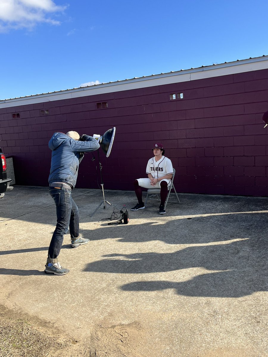 CoahomaCC_BSB's tweet photo. It’s media day for the Tigers! 

#B4_US | #welcometothecrossroads https://t.co/mrn0hRucUA
