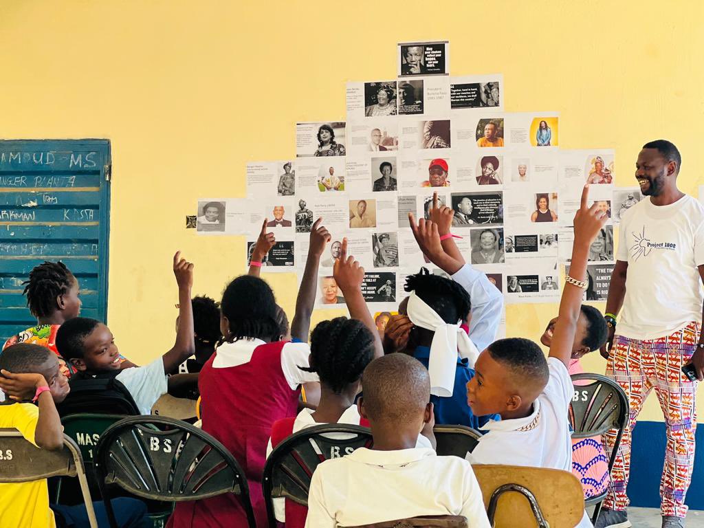 AlhajiNjai's tweet photo. #Project1808 #SciLead2023 Wall of Panafrican Leaders -We learn about leadership, Panafricanism, patriotism, history, arts, science, culture past to present, gain inspiration, and build hope for a better future through imagination of the endless possibilities that abound in Africa https://t.co/YRdQoKvhR6