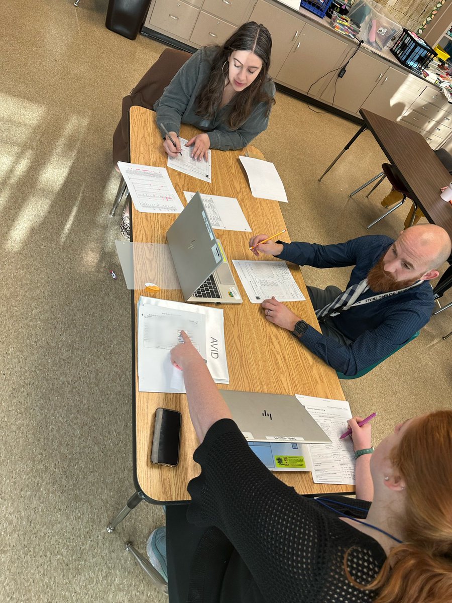 Mrs.Willis tweet media