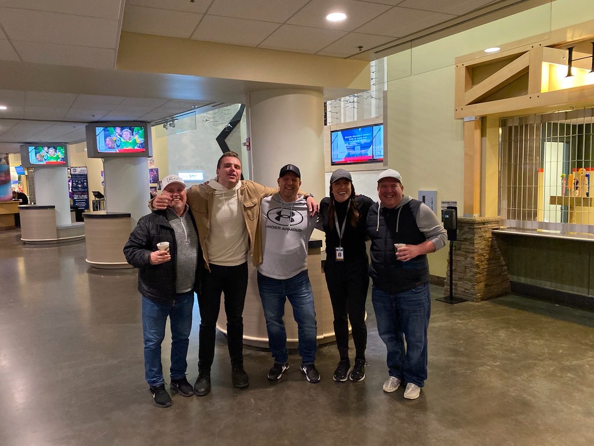 pittydafool's tweet photo. Thanks for the memories!! ⁦@TommyO53⁩ ⁦@ceciolson3⁩ https://t.co/KOmm8JdmOY
