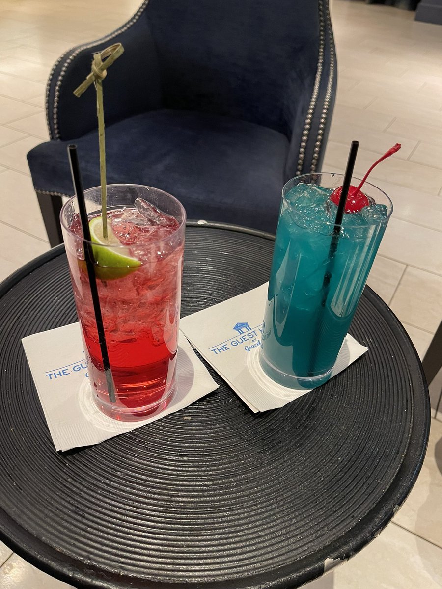 catherinegorst's tweet photo. Today I have done; meditation garden at Graceland, pea body ducks, Beale street, Lorraine motel/civil rights museum, sun studios, pro bass pyramid then back to the hotel to sit by the fire pit and have cocktails. Feet are killing me! https://t.co/NhA1g1uR0t