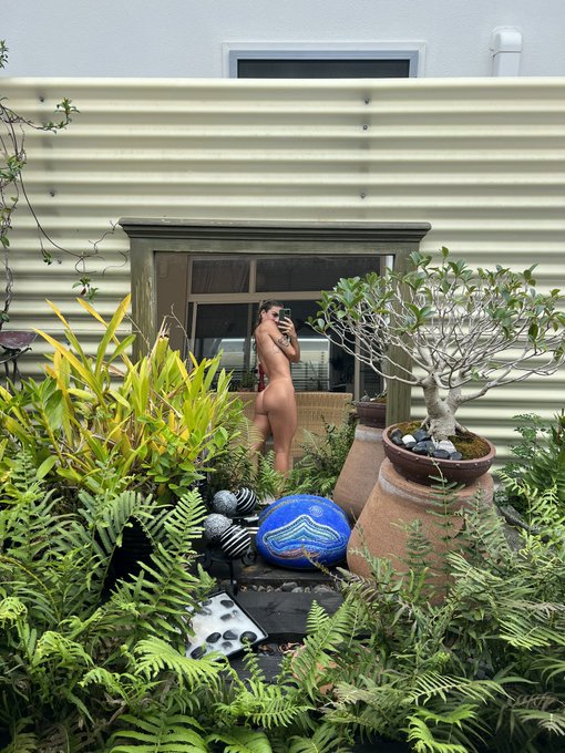 Imagine touching it tho&hellip; https://t.co/qtgjuv7j9Q