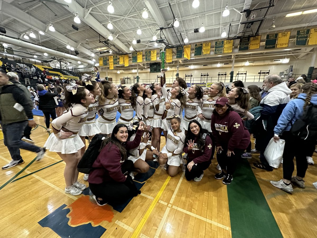 IgnatiusCheer tweet media