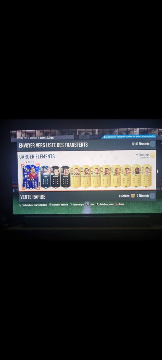 Mattis27250's tweet photo. @mohlekingFUT  pas mal le pack mdrr https://t.co/pDPl5YwDF9