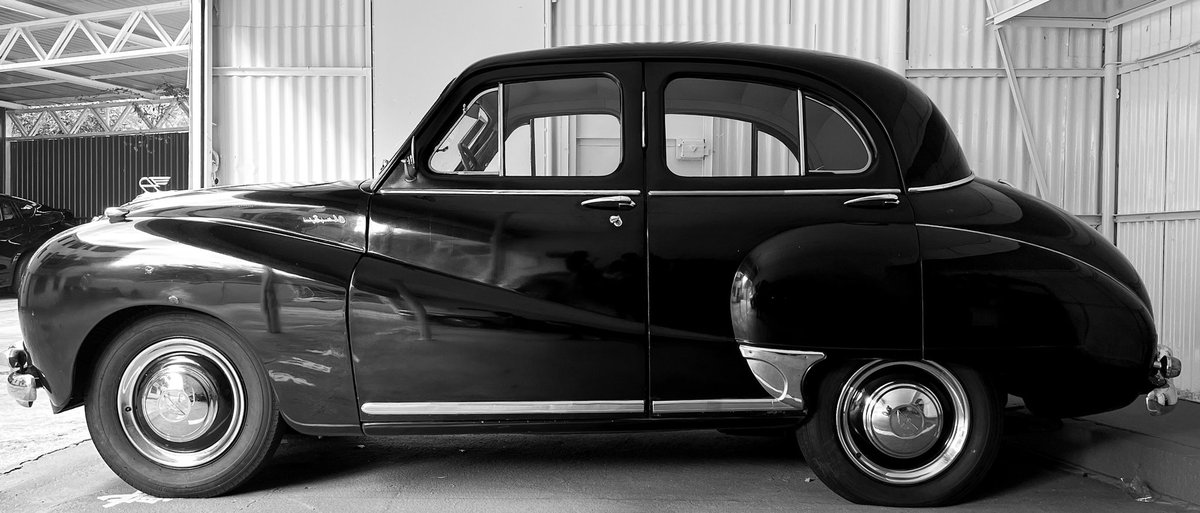 christweetophe1's tweet image. #AustinA30 #antiquecar #monocoque 1952