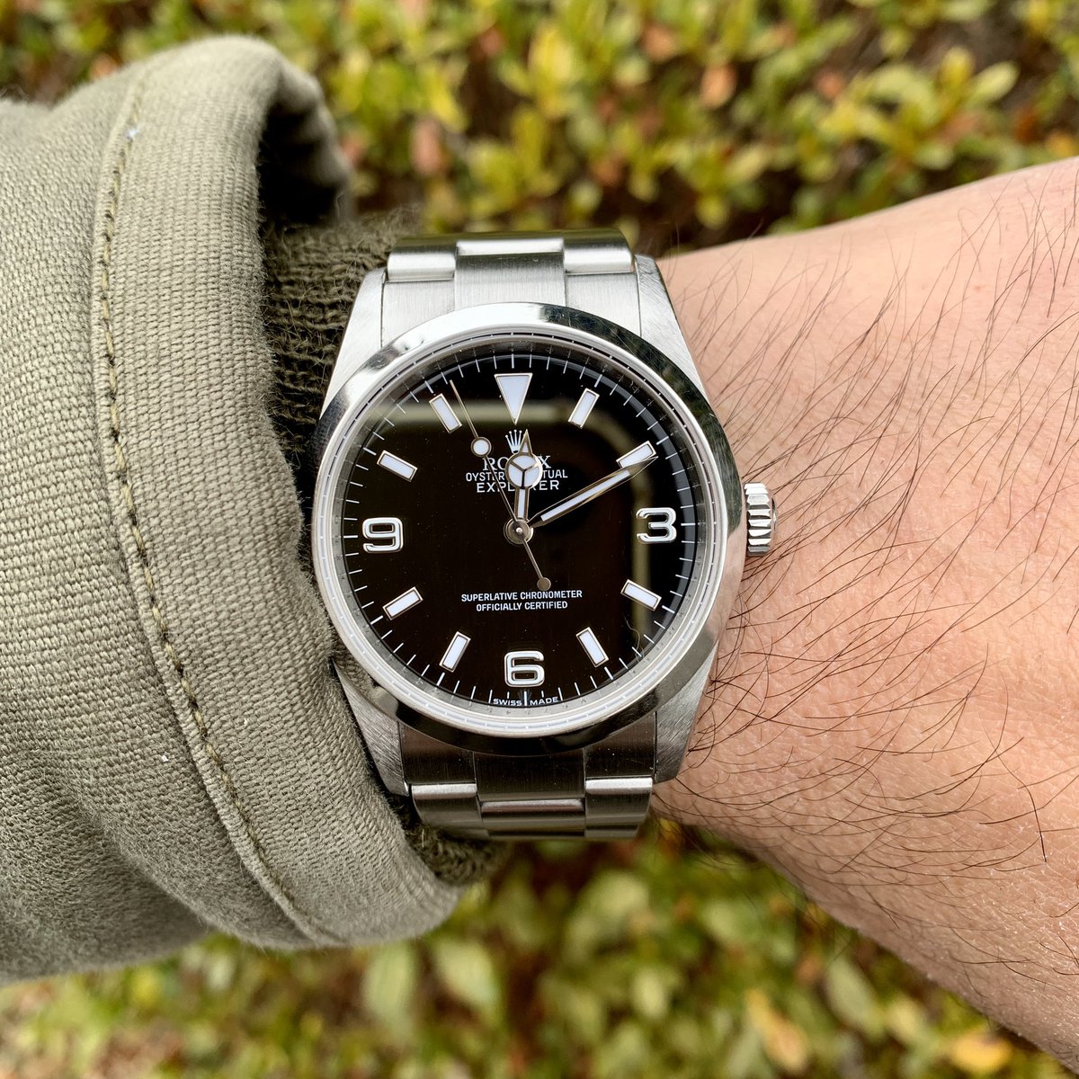YossiyWear's tweet photo. #ホワイツ #whitesboots スモークジャンパー
#ロレックス #rolex
ジーンズは #サムライジーンズ
#andersenandersen のニットに #リアルマッコイズ #A2DeckJacket 着て完全防寒👍
今日はお休みをもらってます😌 https://t.co/0cwcyWJrAt