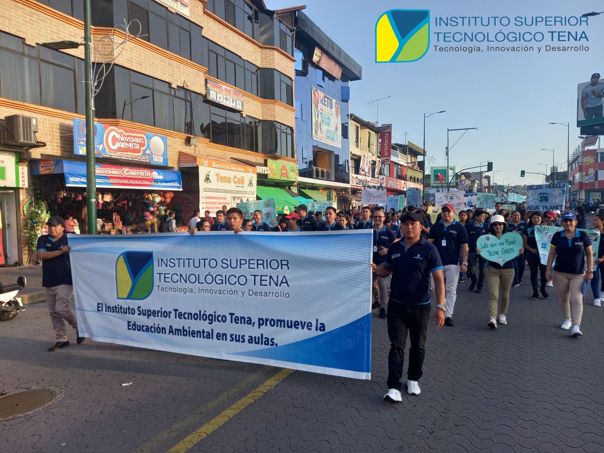 isttenaoficial's tweet photo. 🗣️👥El #ISTTENA realizó una marcha por el día Mundial de la Educación Ambiental, recorrió por la avenida 15 de Noviembre, con carteles y frases que impulsen una mirada crítica y social para sumar acciones participativas.
@lorenayanezpi @amontalvoch @senescyt @EduSuperiorEc https://t.co/JqWpkj6dSV
