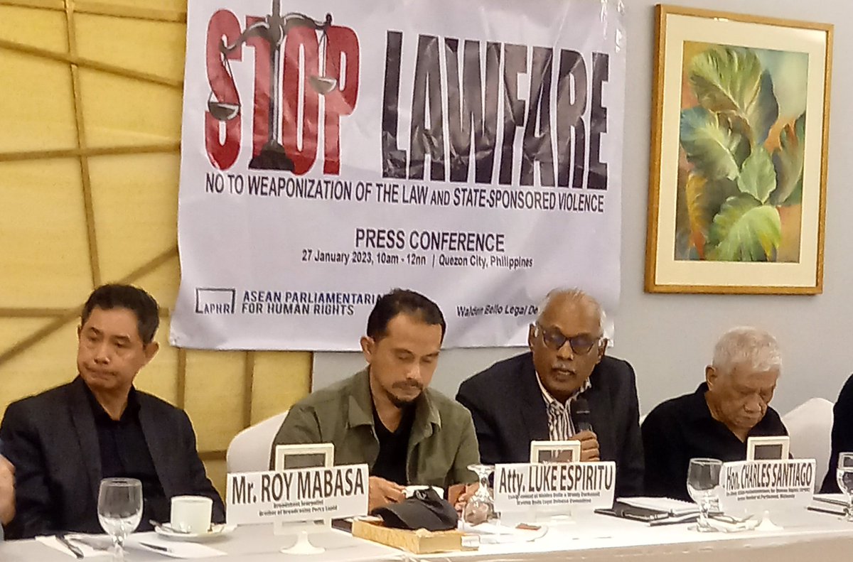 NoWasteMovement's tweet photo. @ASEANMP @mpklang APHR co-chair Charles Santiago at the press conference today on #Lawfare : Freedom and justice don't belong to the gov't. These r shared values. We have the right to defend it." https://t.co/LvqmLFkfGJ