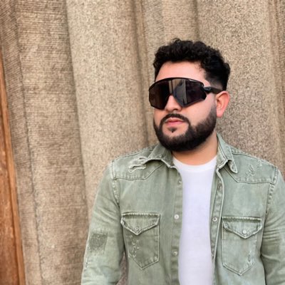roeduverg's tweet photo. #NuevaFotoDePerfil https://t.co/dWYvEXMvGo
