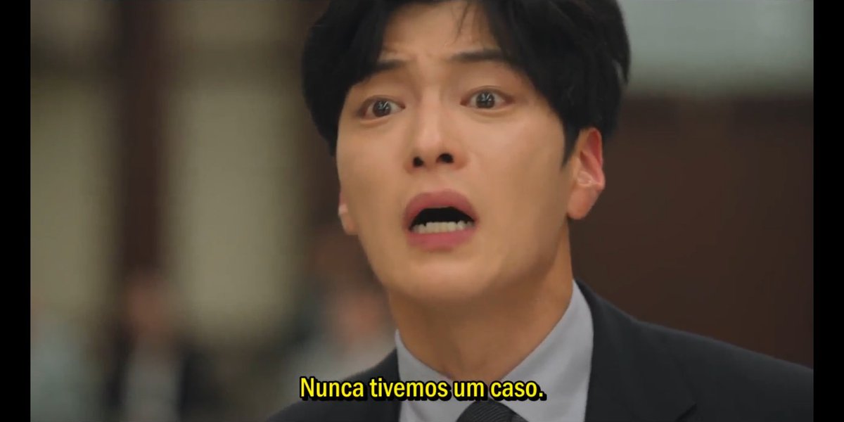 TrindadeSte's tweet photo. Okay ele não traiu ela! Mas por que ele quis se divorciar se nitidamente ele ainda ama ela, se não tiver uma excelente explicação, o dorama vai ficar completamente sem nexo!!
#StrangersAgainEp3 https://t.co/tvZHwUGfjH