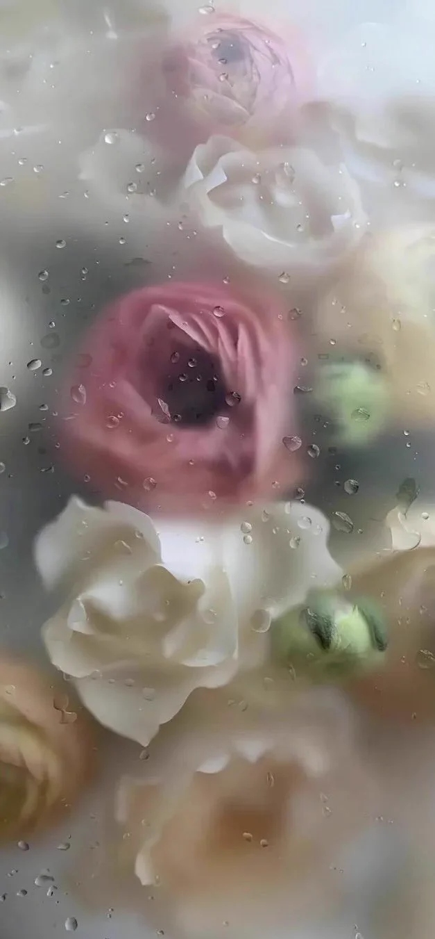 スマホ画面に花を閉じ込めたみたい！？真似したくなるオシャレな壁紙♡