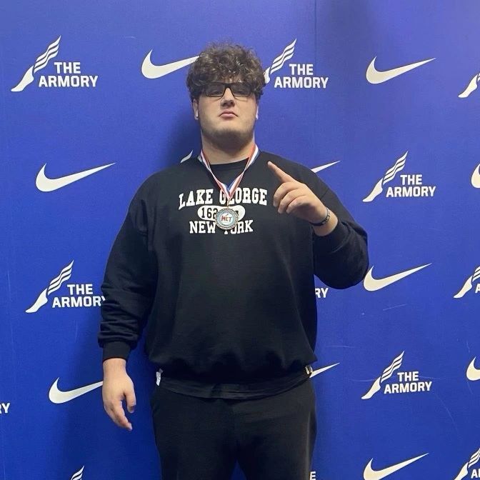 MahwahHS's tweet photo. Congratulations to Anthony DePasquale for placing 5th in the Shot Put for the T-Birds at the Metropolitan Invitational at the Armory in NYC!! https://t.co/Igsm0fu58j https://t.co/7K9Z0a3V9G