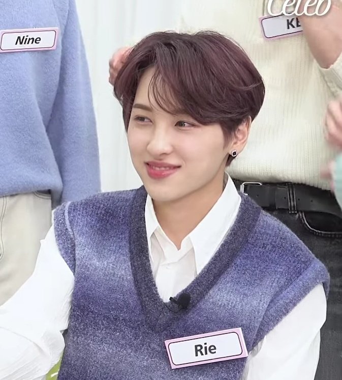 luvnnine's tweet photo. How can someone be so pretty i dont get it https://t.co/jCpENZJ6J0