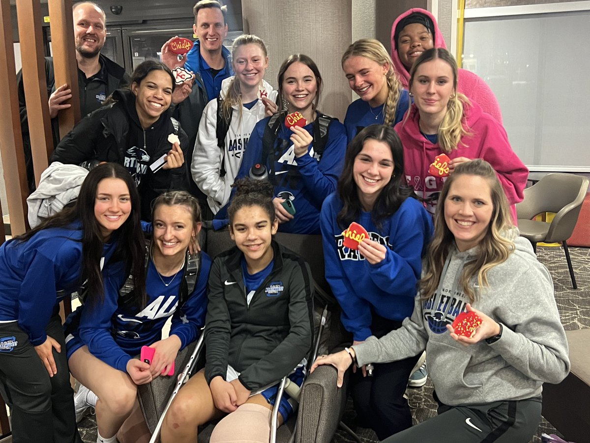 coachfallsoe's tweet photo. The Lady Ravens win their first tournament game against the host team, Newton High School! Celebrating with some lucky Chiefs cookies to manifest a Super Bowl appearance/win! Hugs to our freshie, 🤞🏻that her knee injury isn’t too bad! @Ravenhoopsquad @cherrig23 @spage_onw https://t.co/u9w6Wwdhct