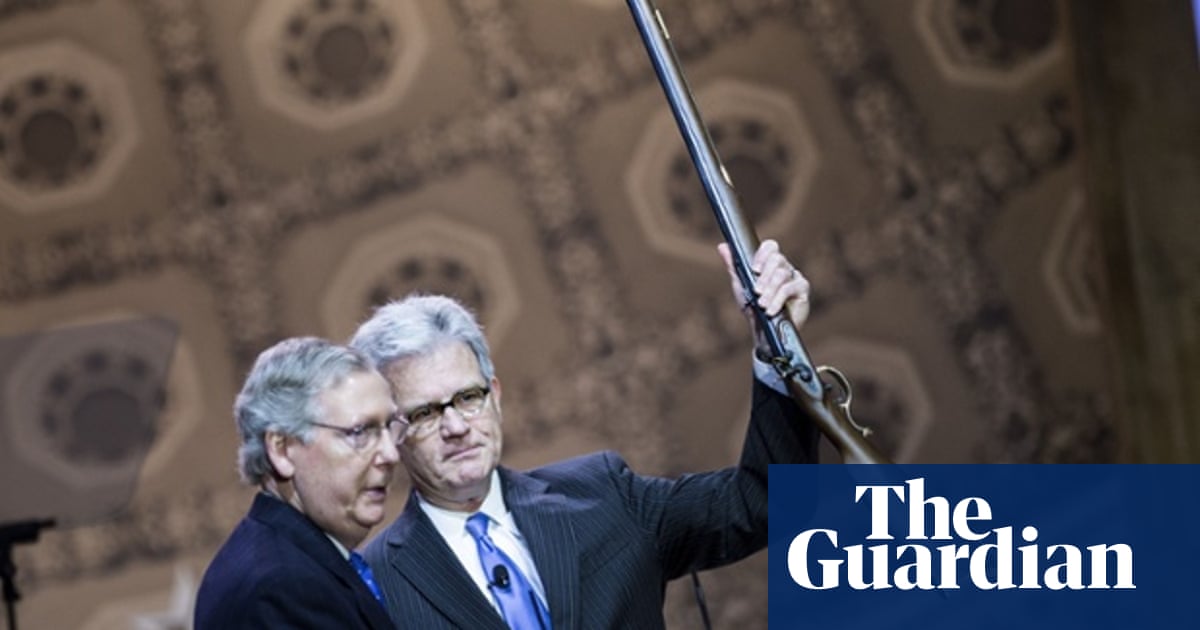 Mitch McConnell gives Tom Coburn a gun at CPAC – pictures - The Guardian https://t.co/UUztrRJf70 https://t.co/3UbbIE3hfQ