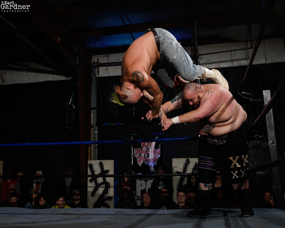 EarlWGardner's tweet photo. Watch #H2oGOLD On Demand NOW
@JeffCannonball
vs
@RonMathis13
ONLY on IWTV
https://t.co/kTqkt1T5X8
Flickr: https://t.co/vo03GHeKF8
Fb: https://t.co/iwk527zsuL https://t.co/Y2hBuS8kZL