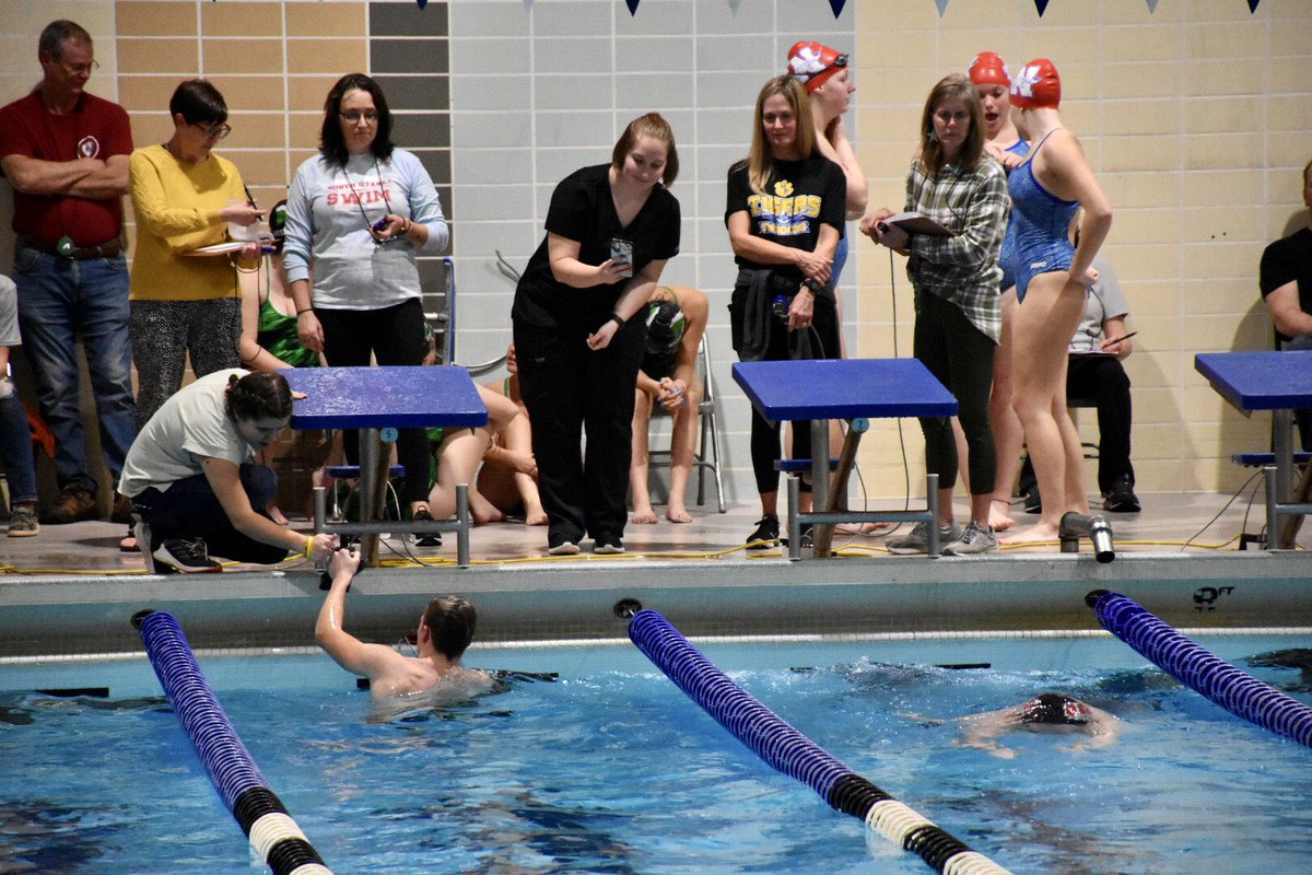 WSHSColtsSwim's tweet image. Small photo dump from the last Swim Meet… 🏊🏼‍♀️💚