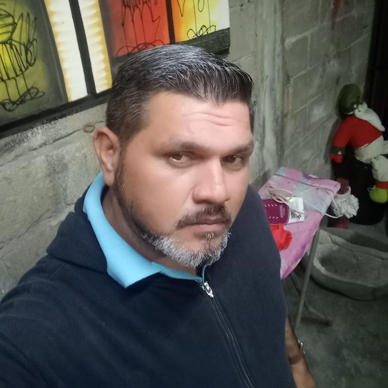 vicbalboa82's tweet photo. #NuevaFotoDePerfil https://t.co/NkH0KjxCs1
