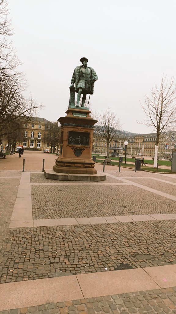 haza_bb's tweet photo. #HerzogChristophDenkmal https://t.co/laZcbW5w6P