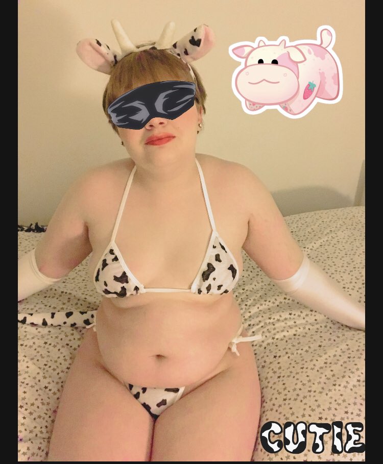 LittleLamb6969's tweet photo. New post up on my page!! Cum join me to see the uncensored post 😉. Also about to do a bunch of custom cause rent is a thing so dm me!! https://t.co/JzGA96DFrW
