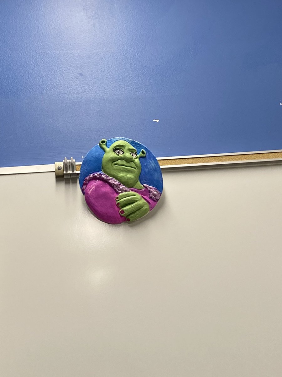 talamasu1's tweet photo. Solo en mi escuela https://t.co/E9rZIrQ7Ce