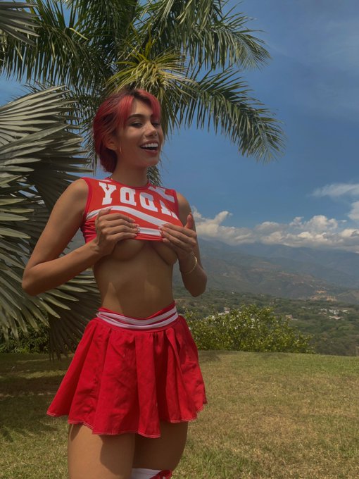 Like y Rt y me levanto la camisa https://t.co/vtYqeRqVlV