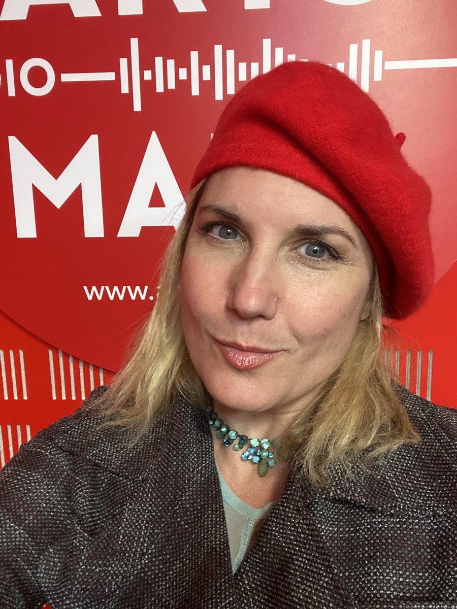 camaieudefemmes's tweet photo. L’émission Camaieu de femmes produite et animée par @VBANTONELLI @RadioArtsMada @EnchanteeTouche @LaEnchanted @Latoucheenchant venez nous parler de vous ! Tous les jeudis de 20 heures à 22h relayée par #efhca https://t.co/cFGsgnEO0W