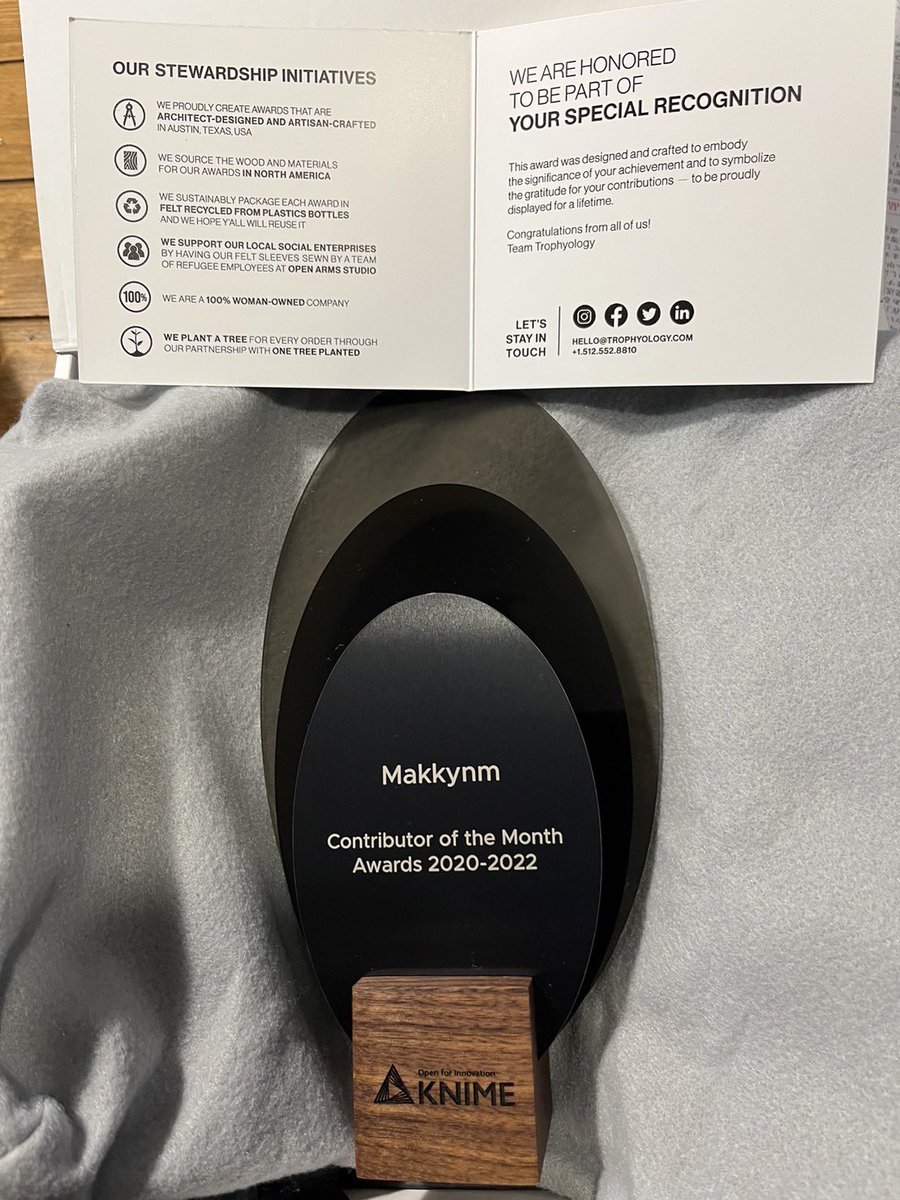 makkynm's tweet photo. Thank you for giving me the special recognition!
報告遅くなりましたが、KNIME社から自宅に届いておりました。
素敵な盾ありがとうございます！より一層knimeが広まることを願ってます😊
#knime https://t.co/ilBNIXtVRM