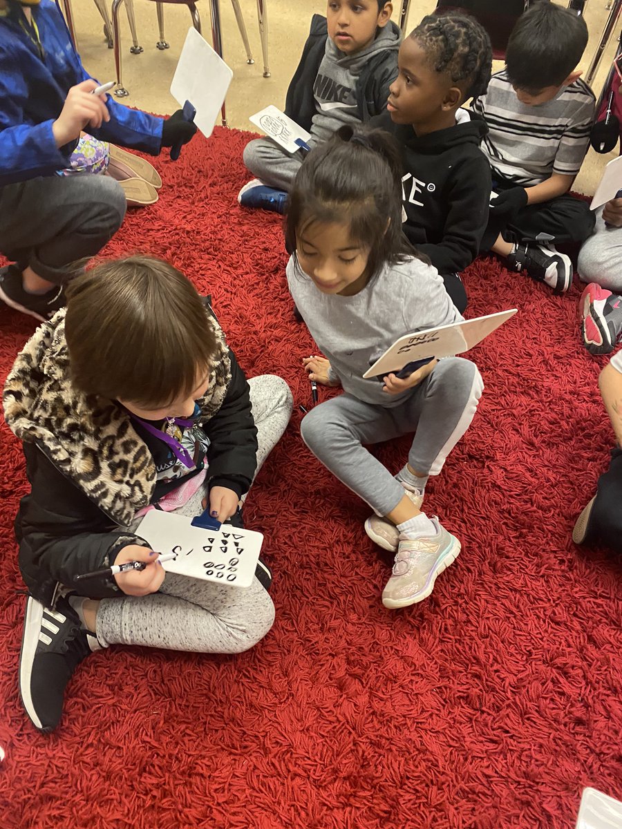 kathycskinner's tweet photo. Student Discourse takes a while to build. We are figuring it out in First! I read word problems and my students solved using the strategy most “friendly,” then shared how they solved it with classmates. When I can explain, I understand”🙌 @FultondaleElem @JEFCOED https://t.co/tlsQdy8iYX
