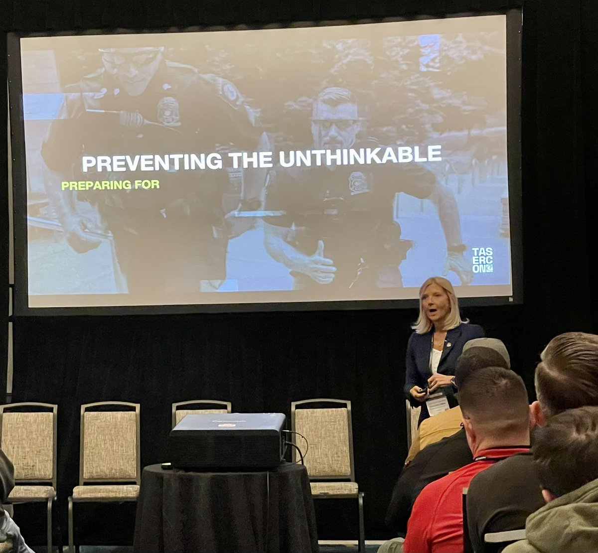 MFreemanvegas's tweet photo. The mission to prevent mass shootings continues at Tasercon in Vegas w/ Chief @ziman_kristen Her heart wrenching &amp; heartfelt presentation reveals her experience as she describes her LEO’s as courageous heroes from @AuroraPoliceIL 💙

#ThisIsAxon #OurMoonshot #Taser10 #AxonAid https://t.co/9DYRbx2cUt