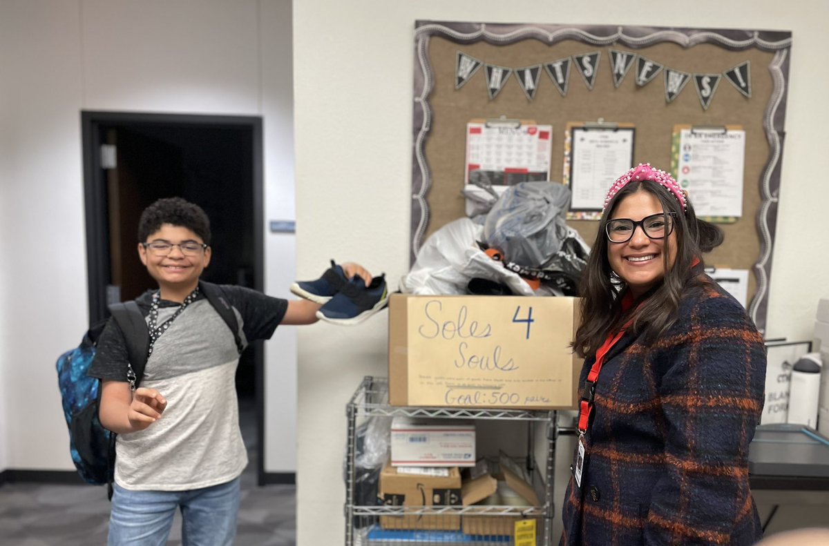 Mia Magaña tweet media