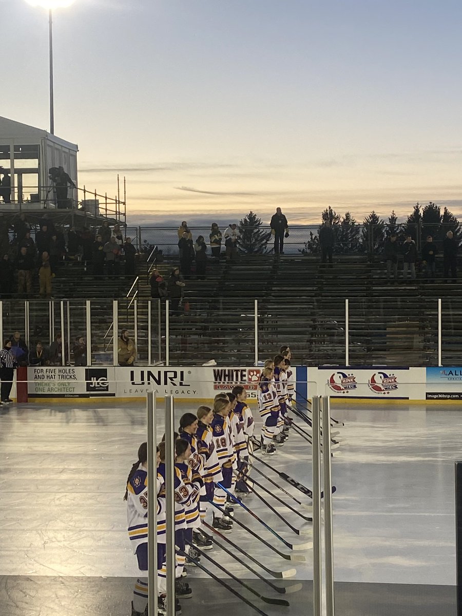 CDH_Raiders's tweet image. Very cool night for our @CDHGirlsHockey team kicking off HDM 2023. #RaiderFamily #CultureCreatesChampions