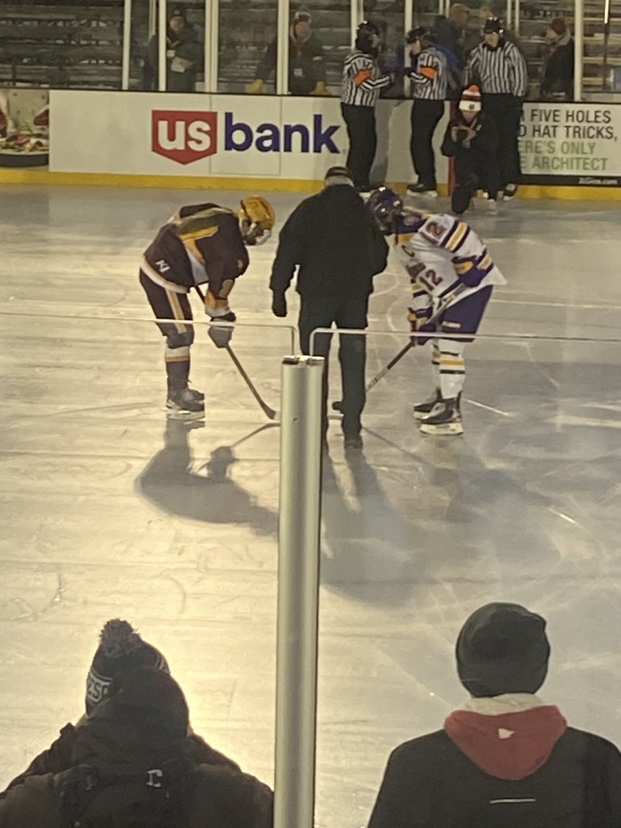 CDH_Raiders's tweet image. Very cool night for our @CDHGirlsHockey team kicking off HDM 2023. #RaiderFamily #CultureCreatesChampions