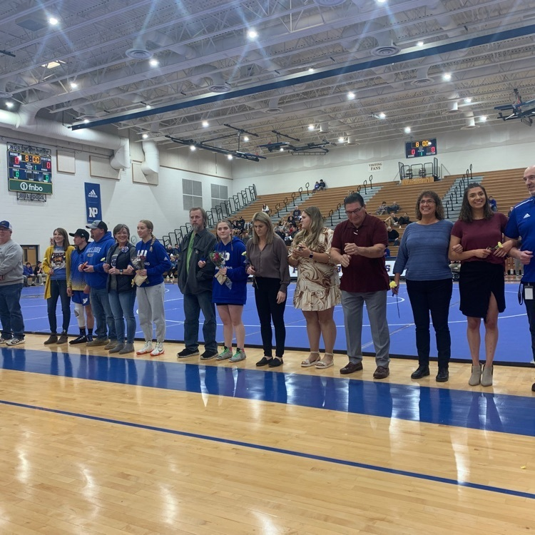 nphs_bulldogs's tweet photo. We were able to recognize our senior wrestlers and their parents tonight.  Thank you all for your positive representation of NPHS! https://t.co/lJcQMTtiDi
